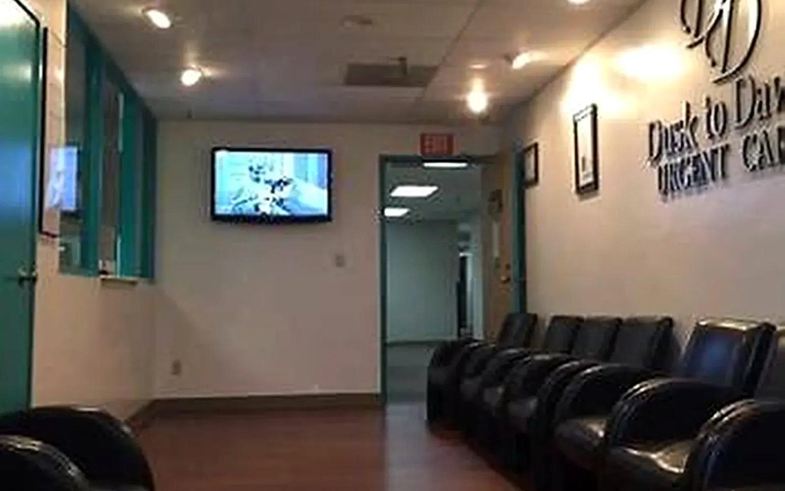 Dusk to Dawn Urgent Care clinic interior